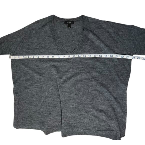 J.Crew 100% Merino Wool V-Neck Sweater – Gray – Size Small Vintage Fall Winter - Picture 8 of 10